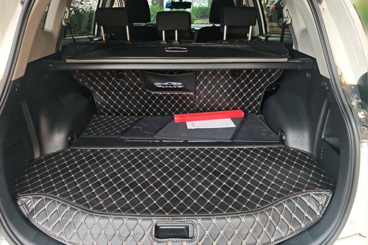 Used Toyota RAV4 2019 2.0L CVT Two-Wheel Drive Fashion X Limited Edition China VI Standard Trunk