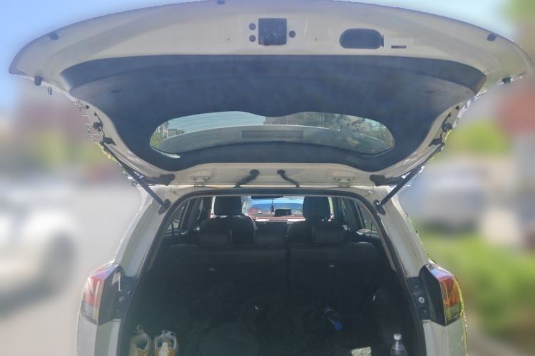Used Toyota RAV4 2019 2.0L CVT Two-Wheel Drive Pioneer Edition China V Standard Trunk