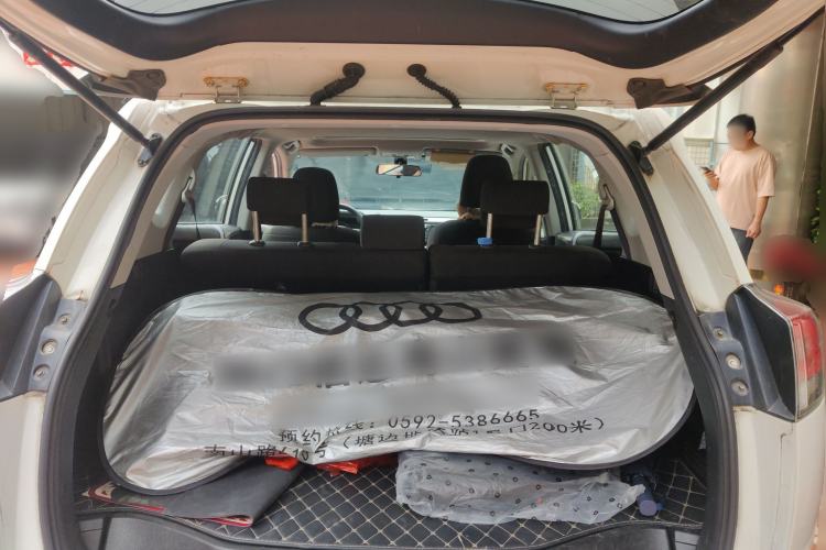 Used Toyota RAV4 2019 2.0L CVT Two-Wheel Drive Luxury Version China VI Standard Trunk