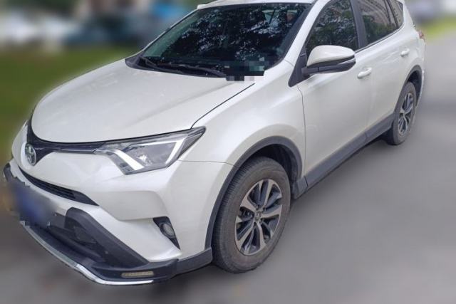 Used Toyota RAV4 2019 2.0L CVT Two-Wheel Drive Pioneer Edition China VI Standard