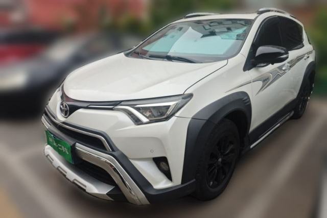 Used Toyota RAV4 2019 2.0L CVT Two-Wheel Drive Fashion X Limited Edition China VI Standard