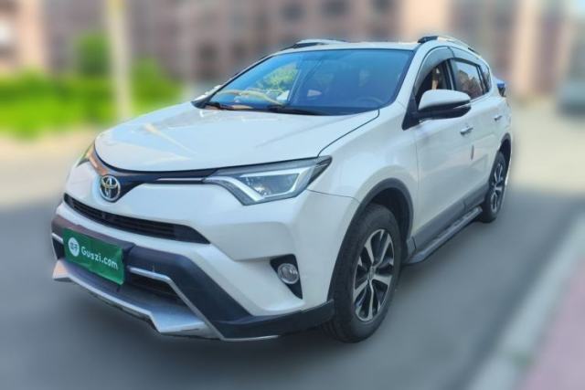 Used Toyota RAV4 2019 2.0L CVT Two-Wheel Drive ZhiShang Version China VI Standard