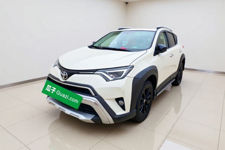 Ojetý Toyota RAV4 2019 2.0L CVT Two-Wheel Drive Fashion X Limited Edition China V Standard Guazi used car, China used car export, Used car for sale, Used  cars, Cheapest cars for sale