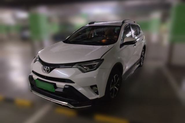 Used Toyota RAV4 2019 2.0L CVT Two-Wheel Drive ZhiShang Version China VI Standard