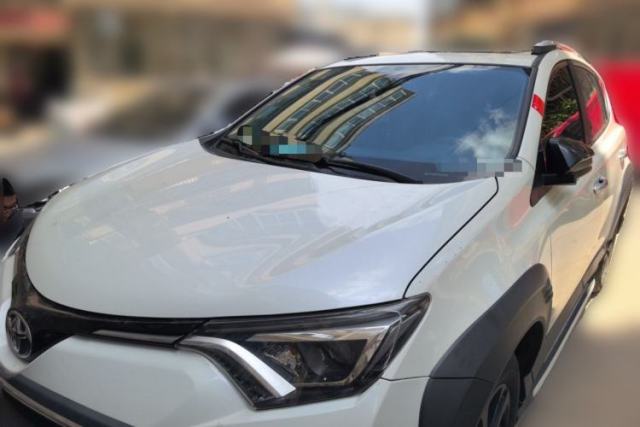 Used Toyota RAV4 2019 2.0L CVT Two-Wheel Drive Fashion X Limited Edition China VI Standard