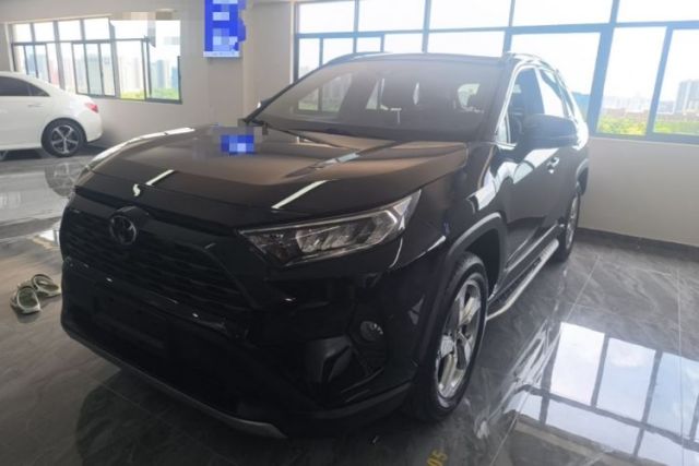 Used Toyota RAV4 2020 2.0L CVT Two-Wheel Drive Fashion PLUS Edition