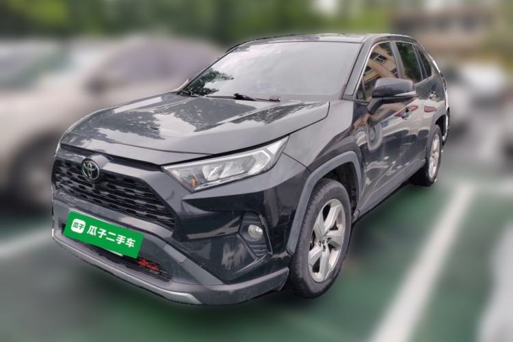 Used Toyota RAV4 2020 2.0L CVT Two-Wheel Drive Fashion Edition Guazi used car, China used car export, Used car for sale, Used  cars, Cheapest cars for sale