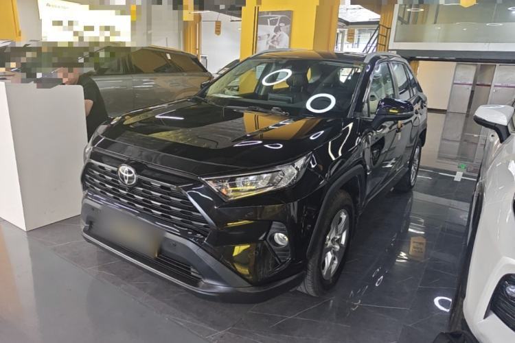 Used Toyota RAV4 2020 2.0L CVT Two-Wheel Drive Urban Edition Guazi used car, China used car export, Used car for sale, Used cars, Cheapest cars for sale