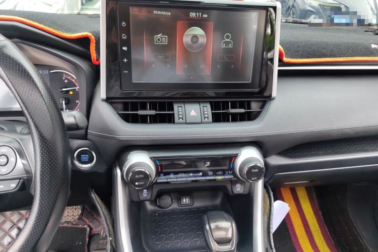 Used Toyota RAV4 2020 2.0L CVT Two-Wheel Drive Fashion Edition Audio And AC Panel