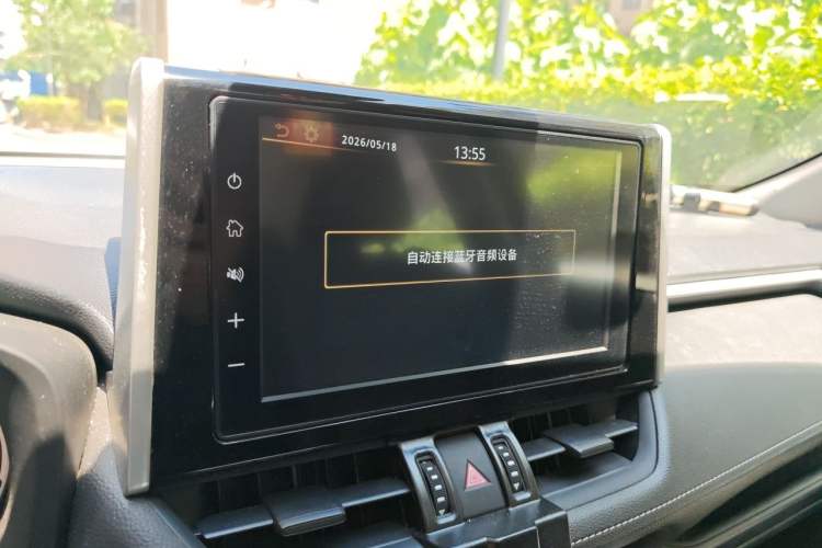Used Toyota RAV4 2020 2.0L CVT Two-Wheel Drive Fashion Edition Audio And AC Panel