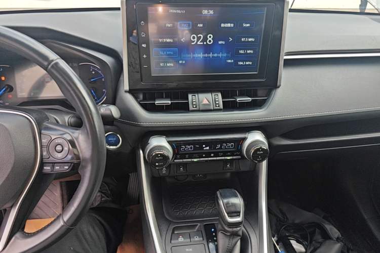 Used Toyota RAV4 2020 Dual-Engine 2.5L E-CVT 4x4 Elite PLUS Edition Audio And AC Panel