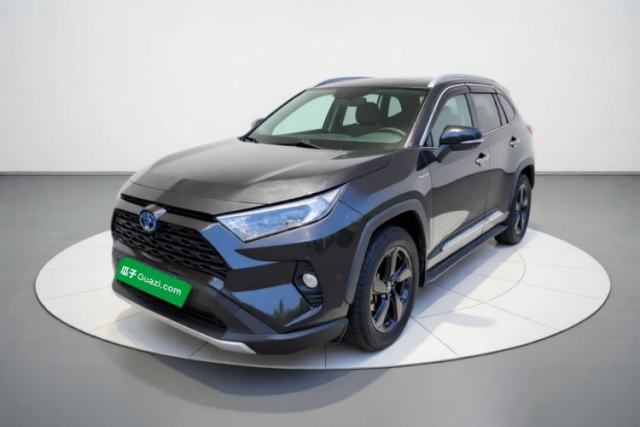 Używany Toyota RAV4 2020 Dual-Engine 2.5L E-CVT 4x4 Elite PLUS Edition