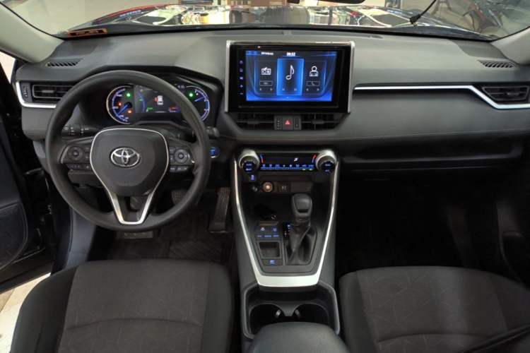 Used Toyota RAV4 2020 Dual-Engine 2.5L E-CVT Two-Wheel Drive Elite Edition Center Console
