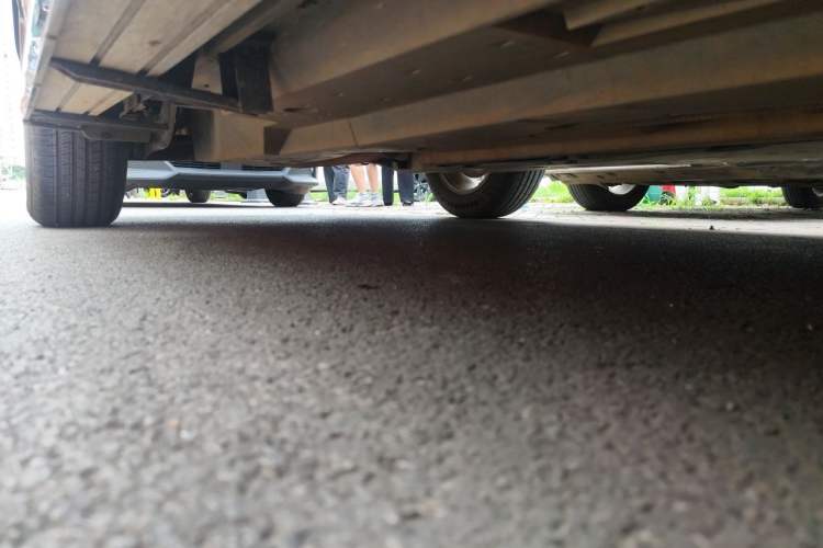Used Toyota RAV4 2020 2.0L CVT Two-Wheel Drive Urban Edition Chassis Front Right