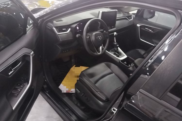 Used Toyota RAV4 2020 2.0L CVT Two-Wheel Drive Fashion PLUS Edition Driver Seat