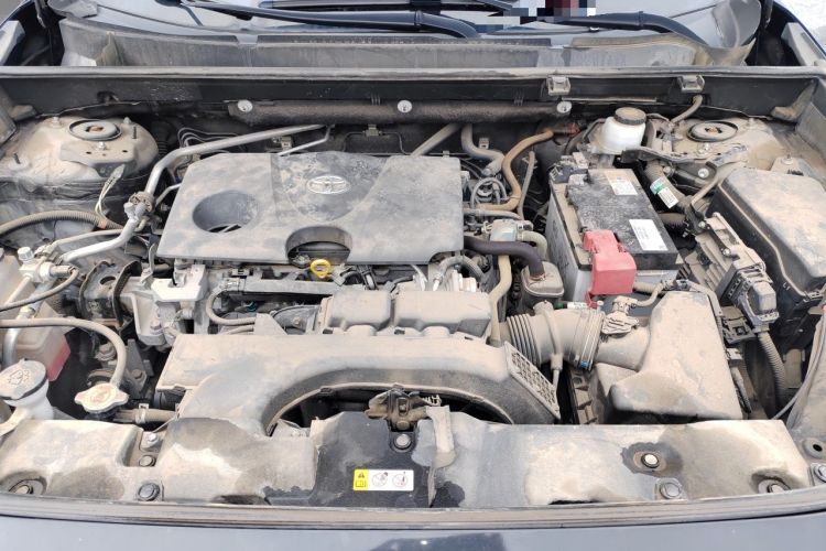 Used Toyota RAV4 2020 2.0L CVT Two-Wheel Drive Fashion Edition Engine Bay