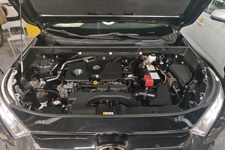 Used Toyota RAV4 2020 2.0L CVT Two-Wheel Drive Urban Edition Engine Bay