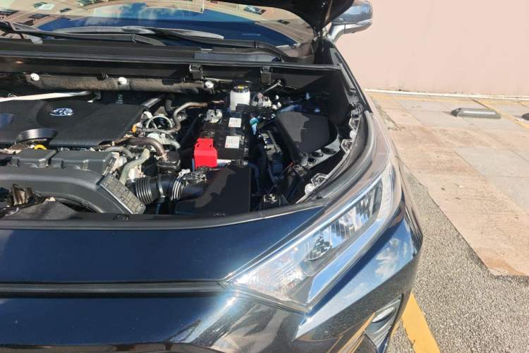 Used Toyota RAV4 2020 2.0L CVT Two-Wheel Drive Fashion Edition Engine Bay Left
