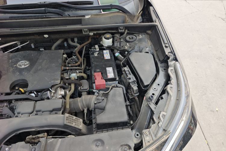 Used Toyota RAV4 2020 2.0L CVT Two-Wheel Drive Fashion Edition Engine Bay Left