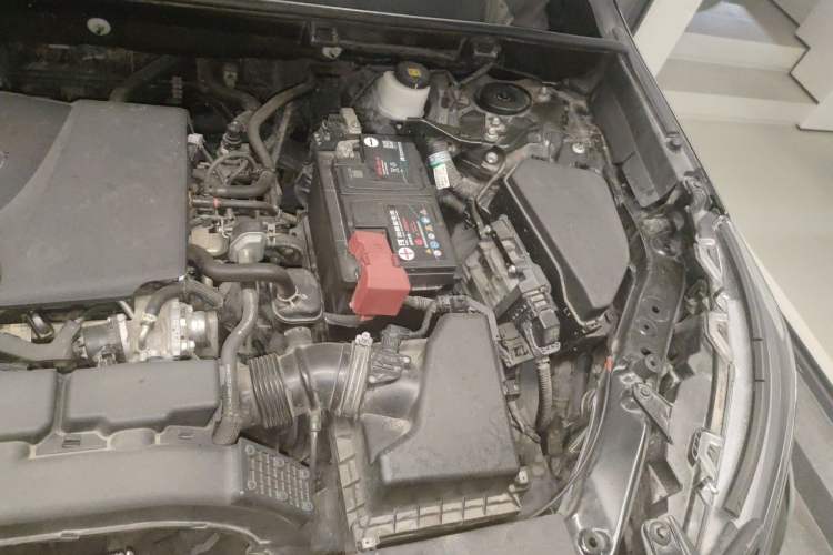 Used Toyota RAV4 2020 2.0L CVT Two-Wheel Drive Fashion PLUS Edition Engine Bay Left