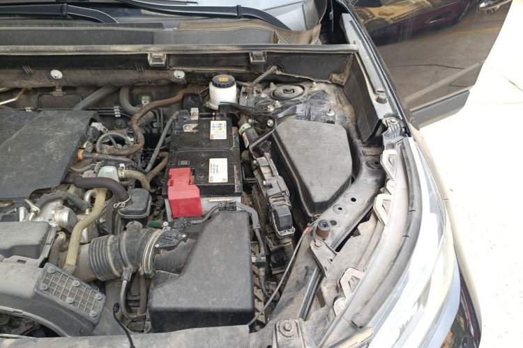 Used Toyota RAV4 2020 2.0L CVT Two-Wheel Drive Fashion Edition Engine Bay Left