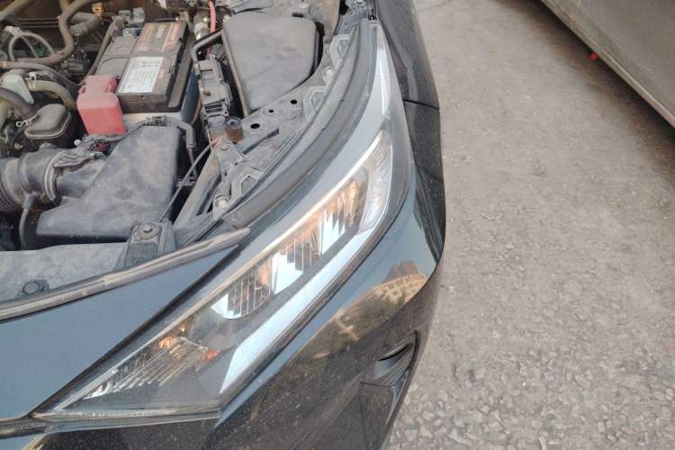 Used Toyota RAV4 2020 2.0L CVT Two-Wheel Drive Fashion Edition Engine Bay Left