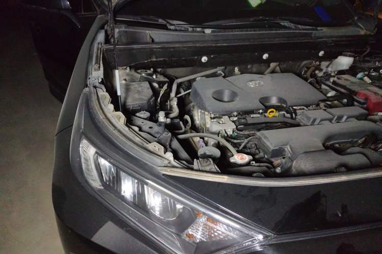 Used Toyota RAV4 2020 2.0L CVT Two-Wheel Drive Fashion PLUS Edition Engine Bay Right