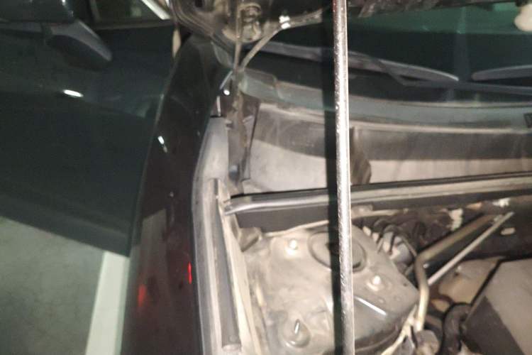 Used Toyota RAV4 2020 2.0L CVT Two-Wheel Drive Fashion Edition Engine Bay Right
