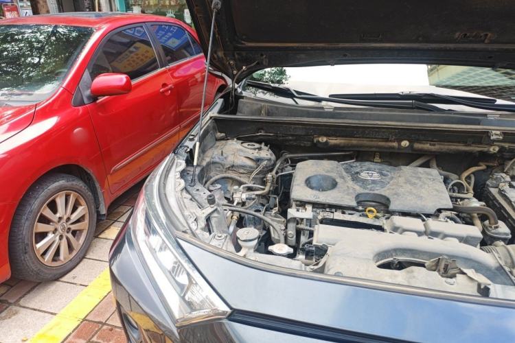 Used Toyota RAV4 2020 2.0L CVT Two-Wheel Drive Fashion Edition Engine Bay Right