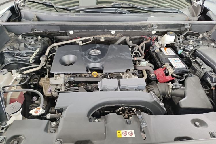 Used Toyota RAV4 2020 2.0L CVT Two-Wheel Drive Fashion Edition Engine Bay