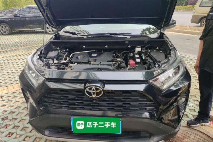 Used Toyota RAV4 2020 2.0L CVT Two-Wheel Drive Fashion Edition Engine Bay