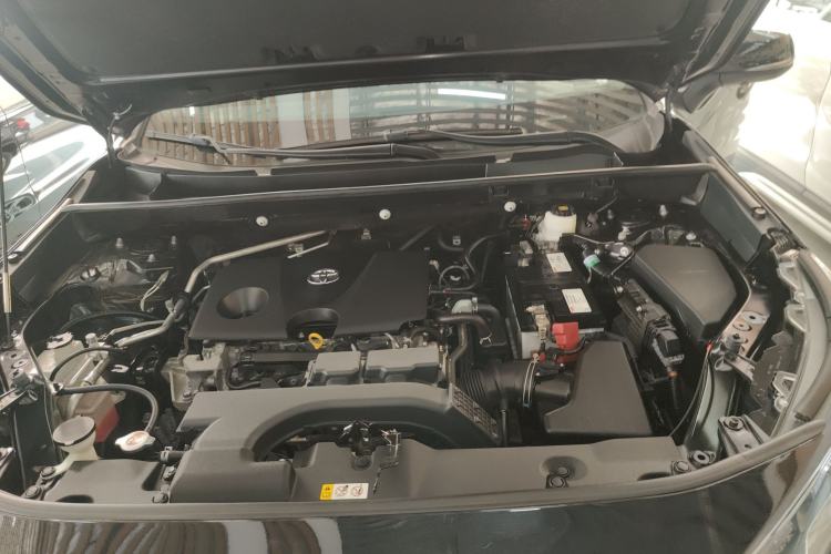 Used Toyota RAV4 2020 2.0L CVT Two-Wheel Drive Fashion Edition Engine Bay