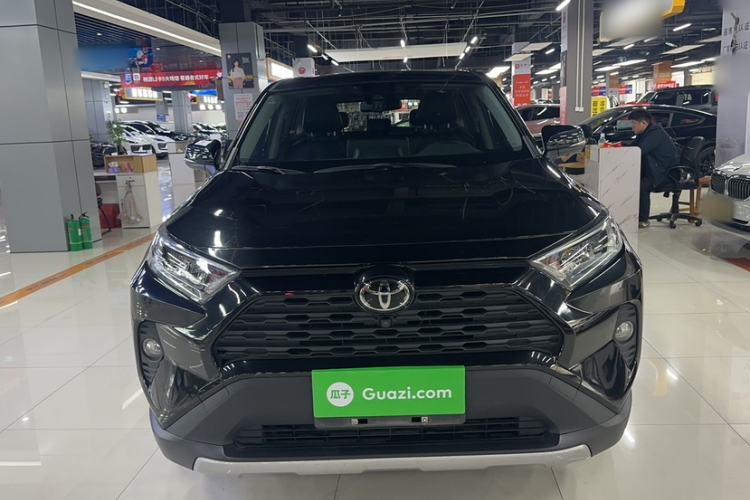 Used Toyota RAV4 2020 2.0L CVT Two-Wheel Drive Fashion Edition Exterior 1