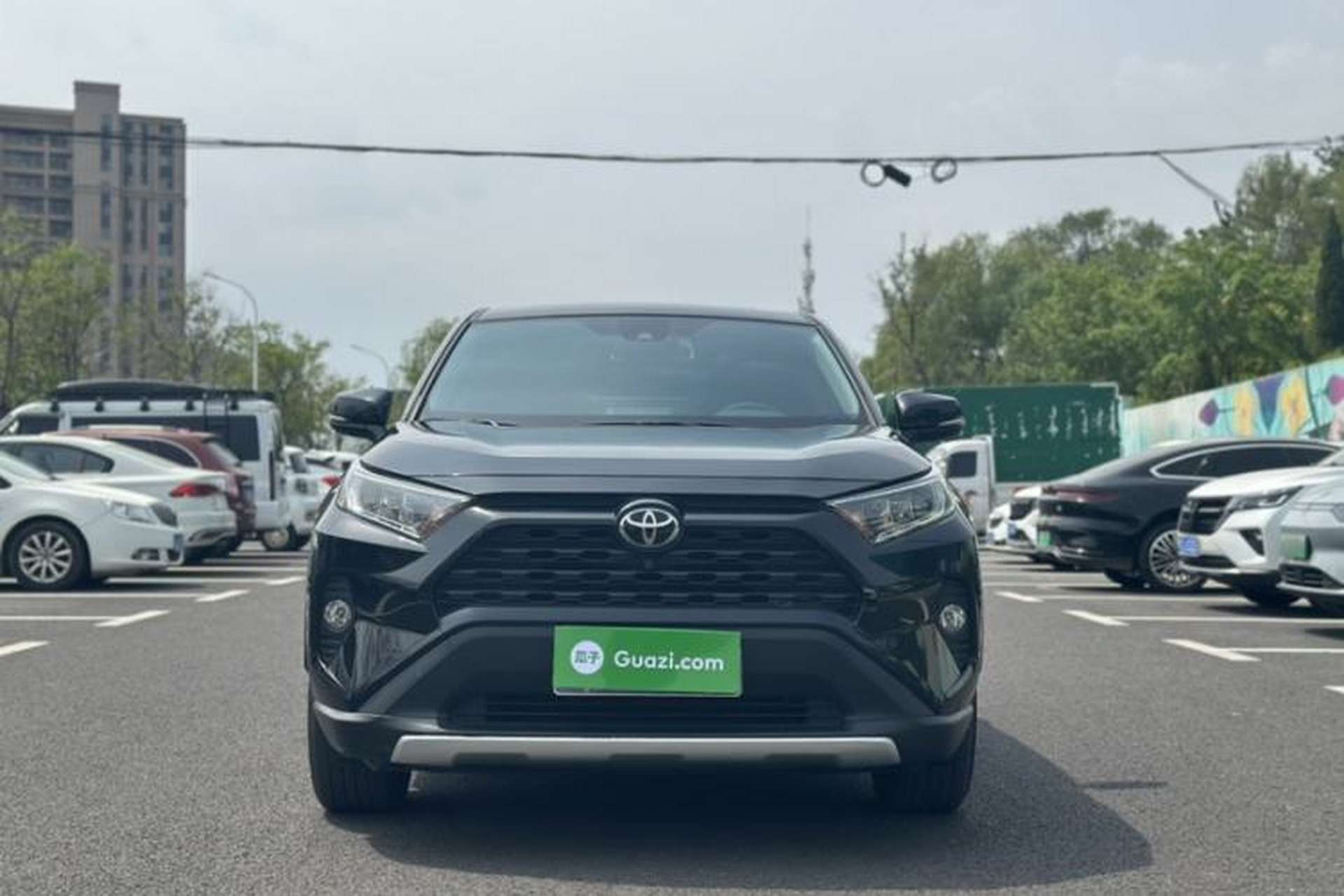 Used Toyota RAV4 2020 2.0L CVT Two-Wheel Drive Fashion Edition Exterior 2