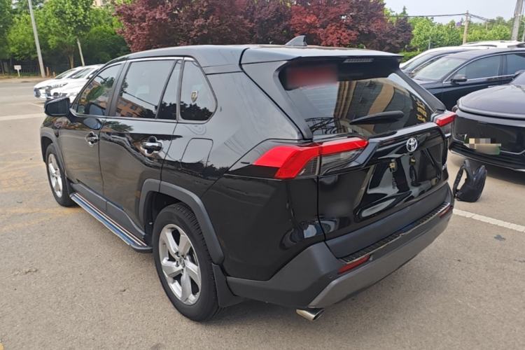 Used Toyota RAV4 2020 2.0L CVT Two-Wheel Drive Fashion PLUS Edition Exterior 2
