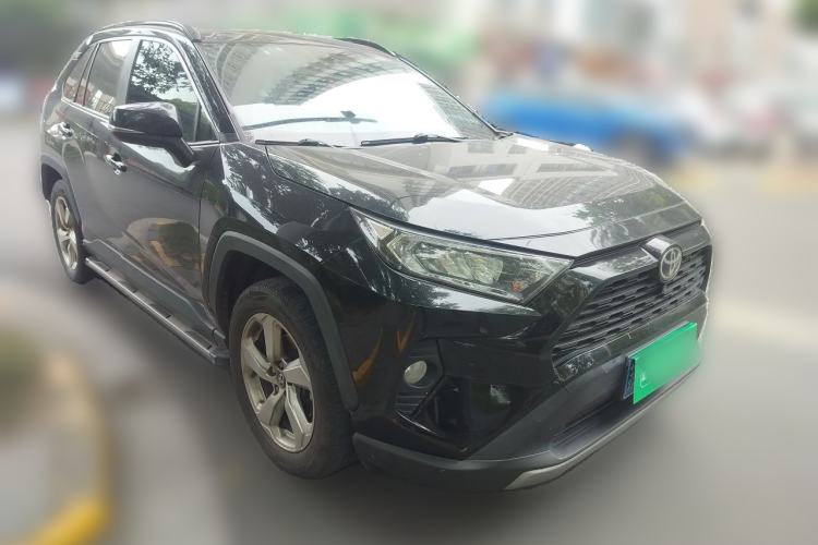 Used Toyota RAV4 2020 2.0L CVT Two-Wheel Drive Fashion Edition Exterior 2