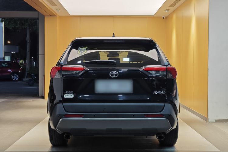 Used Toyota RAV4 2020 2.0L CVT Two-Wheel Drive Fashion Edition Exterior 4