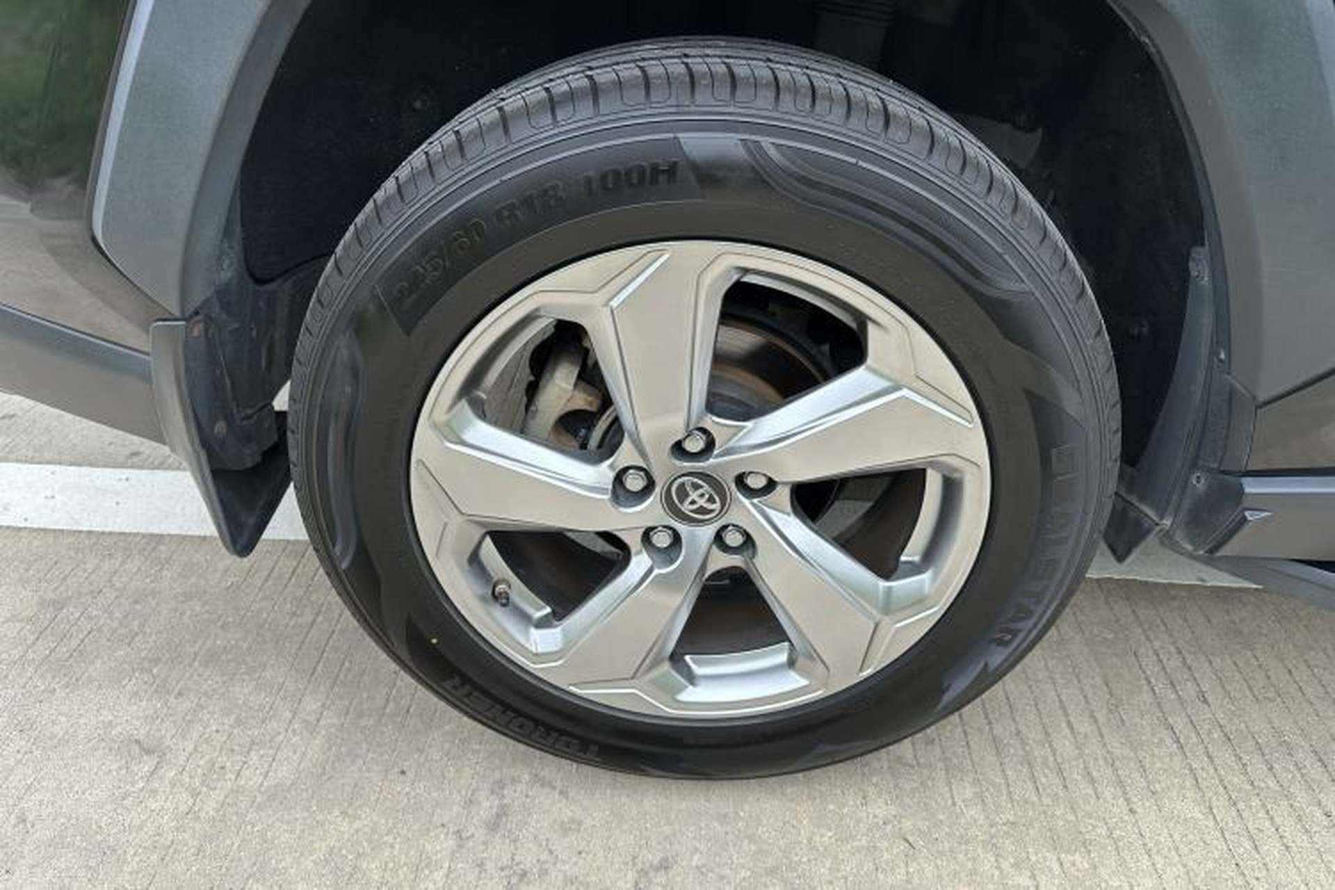 Used Toyota RAV4 2020 2.0L CVT Two-Wheel Drive Fashion Edition Exterior 7