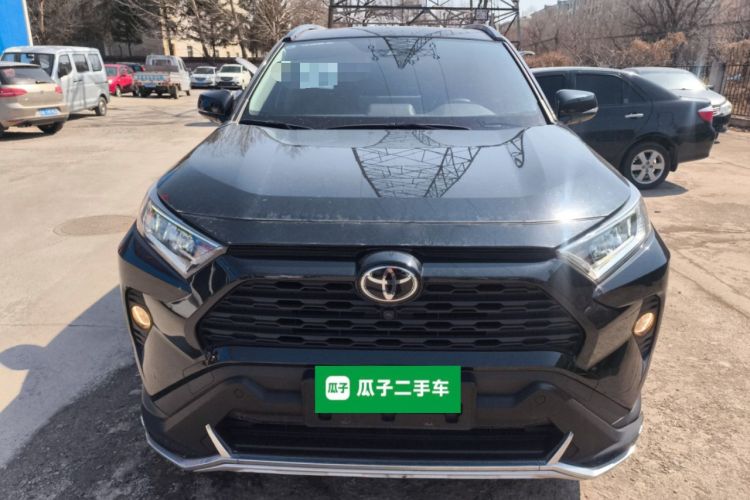 Used Toyota RAV4 2020 2.0L CVT Two-Wheel Drive Fashion Edition Front