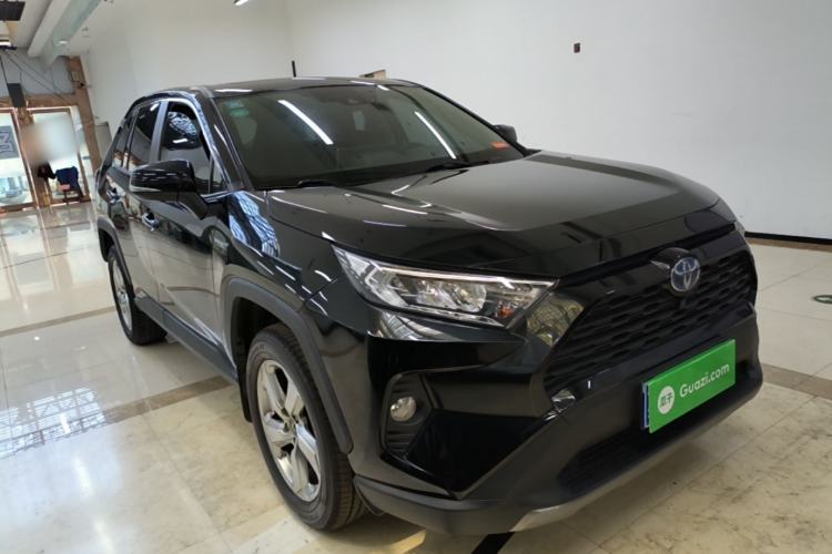Used Toyota RAV4 2020 Dual-Engine 2.5L E-CVT Two-Wheel Drive Elite Edition Front Right 45 Deg