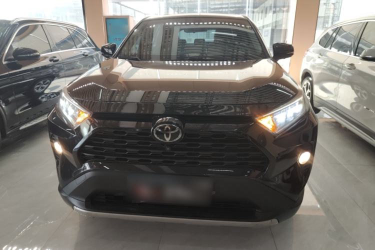 Used Toyota RAV4 2020 2.0L CVT Two-Wheel Drive Fashion Edition Front