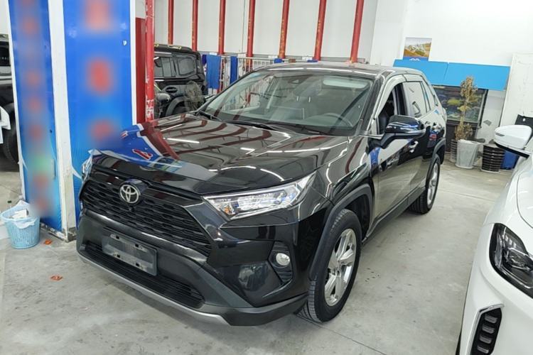 Used Toyota RAV4 2020 2.0L CVT Two-Wheel Drive Fashion Edition Guazi used car, China used car export, Used car for sale, Used  cars, Cheapest cars for sale