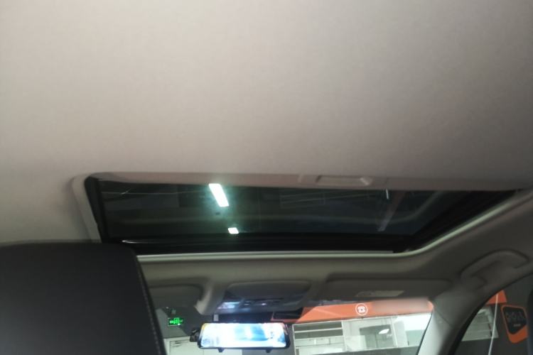 Used Toyota RAV4 2020 2.0L CVT Two-Wheel Drive Fashion PLUS Edition Headliner