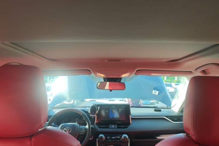 Used Toyota RAV4 2020 2.0L CVT Two-Wheel Drive Fashion Edition Headliner