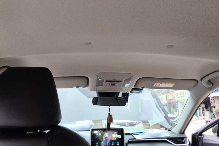Used Toyota RAV4 2020 2.0L CVT Two-Wheel Drive Urban Edition Headliner