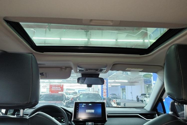 Used Toyota RAV4 2020 2.0L CVT Two-Wheel Drive Fashion Edition Headliner