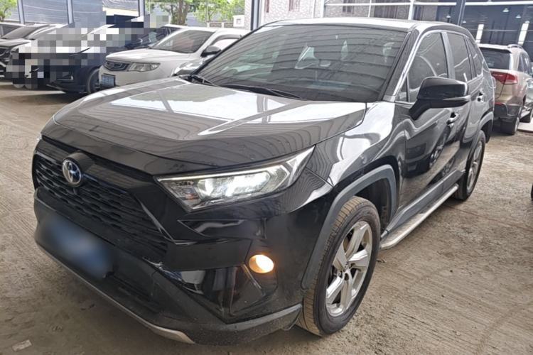 Used Toyota RAV4 2020 2.0L CVT Two-Wheel Drive Fashion Edition Guazi used car, China used car export, Used car for sale, Used  cars, Cheapest cars for sale