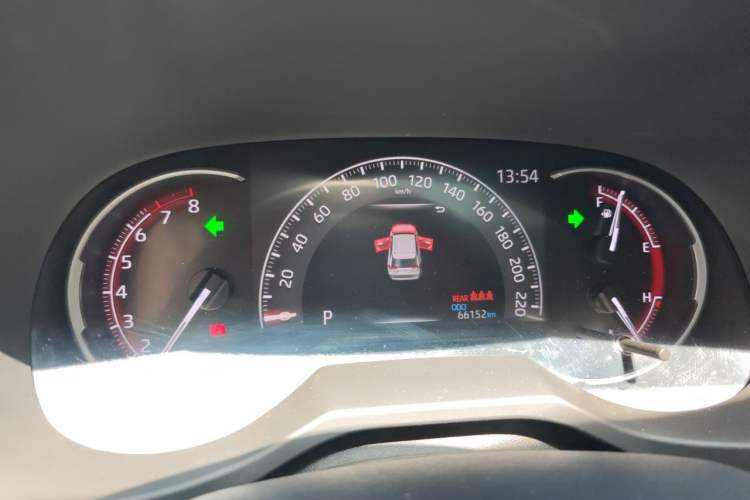 Used Toyota RAV4 2020 2.0L CVT Two-Wheel Drive Fashion Edition Instrument Cluster