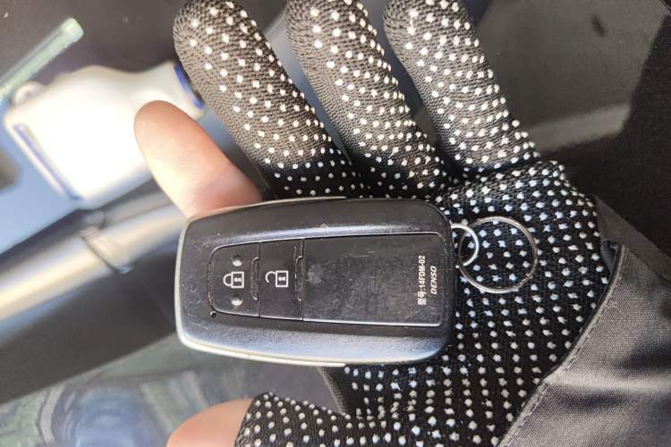 Used Toyota RAV4 2020 2.0L CVT Two-Wheel Drive Fashion PLUS Edition Interior 1