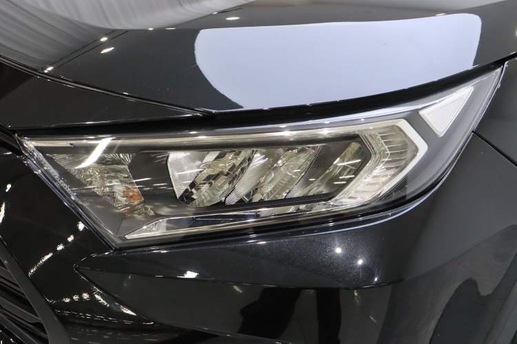 Used Toyota RAV4 2020 2.0L CVT Two-Wheel Drive Fashion PLUS Edition Left Front Headlight